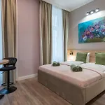 Apart-hotel Holidays Downtown 3*