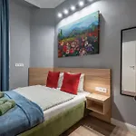 Holidays Downtown 3*