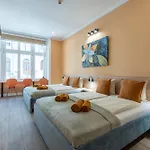 Apart-hotel Holidays Downtown 3*