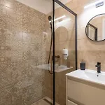 Holidays Downtown Apart-hotel
