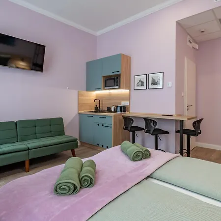 Holidays Downtown Apartmanhotel