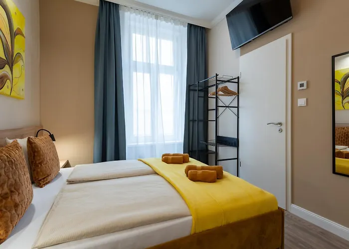 Holidays Downtown بودابست