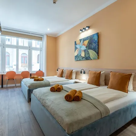 Aparthotel Holidays Downtown 3*