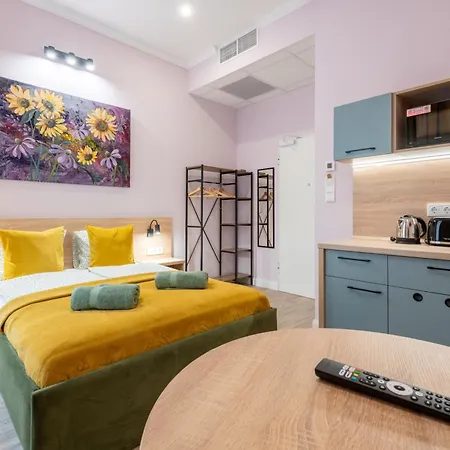 Holidays Downtown Aparthotel 3*